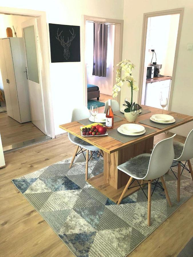 Belvarosi Lux Apartman Vásárosnamény Zewnętrze zdjęcie